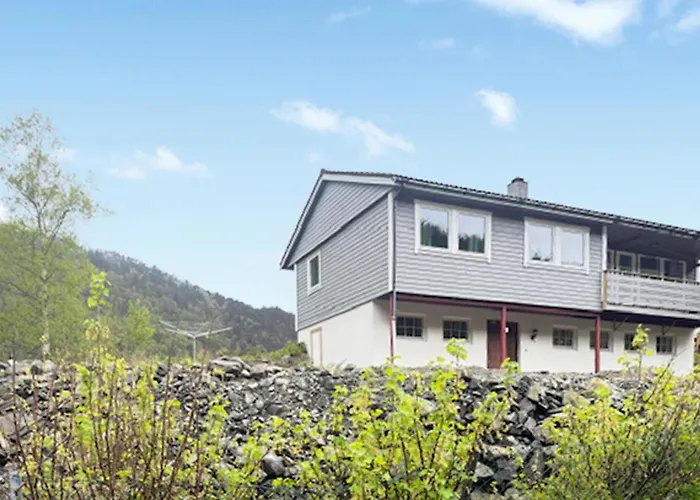 Beautiful In With House A Panoramic View Kvammen